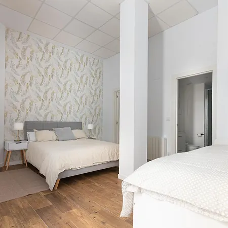 Bajo A Estrenar En El Centro De *