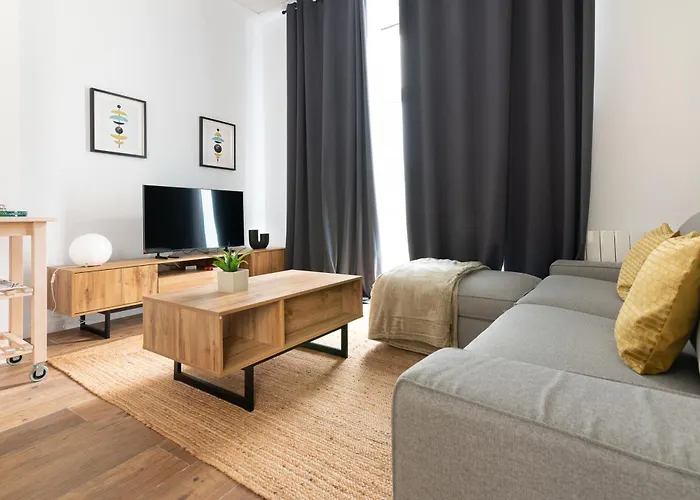 Bajo A Estrenar En El Centro De